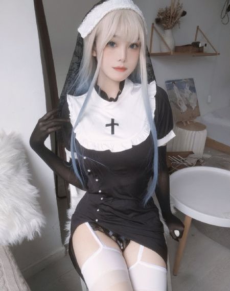 樱桃嘴与大鼻子