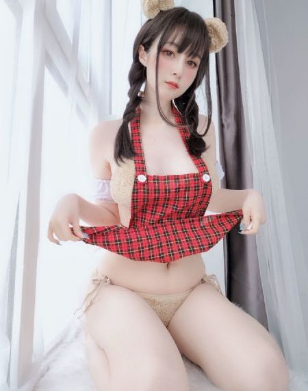 隔壁女孩2